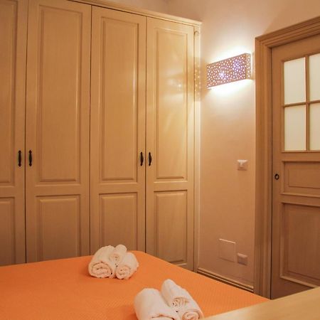 Al Civico 4 Bed & Breakfast มอลเฟตตา ภายนอก รูปภาพ